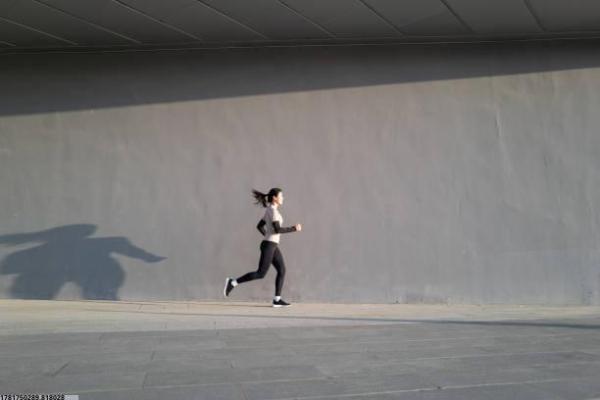 乒乓球为何成为军事训练项目的一部分？揭秘背后原因(图1)